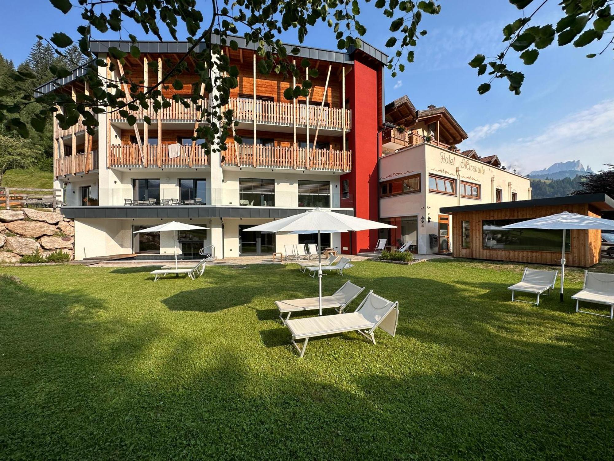 Miravalle Hotel 3*
